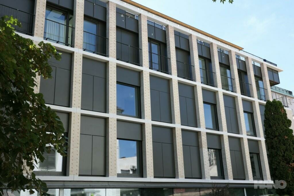 Stambeno-poslovni objekat Nazorjeva – Ljubljana